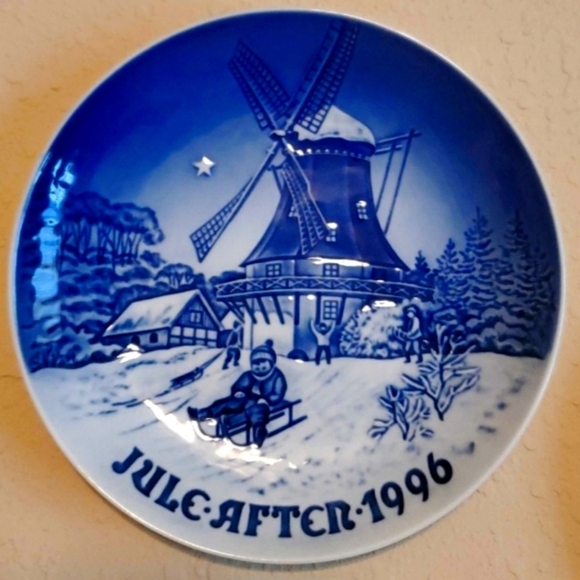 1996 Bing & Grondahl Jule After Copenhagen Porcelain The Old Mill Plate - Picture 2 of 3